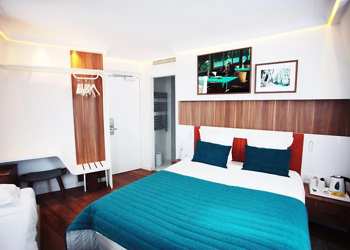 Hotel Eiffel Turenne Parijs